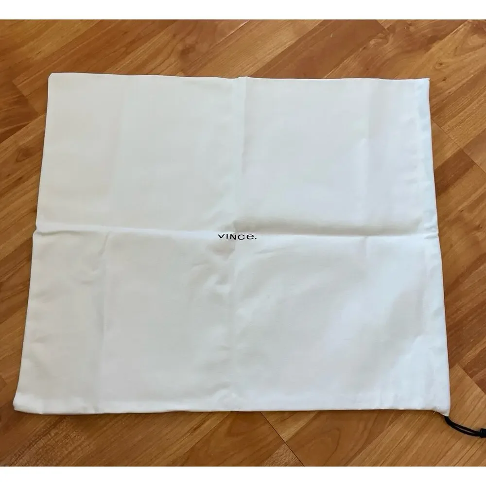 Vince Dust Bag‎